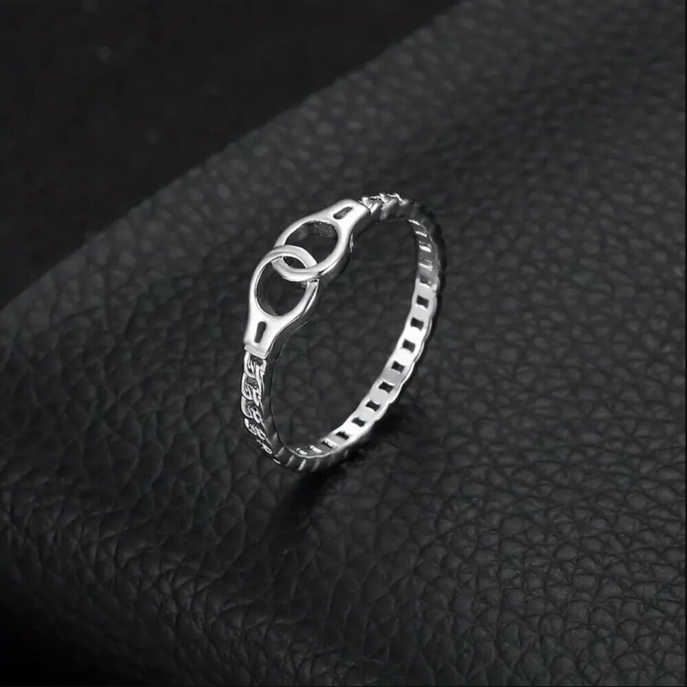 Silver handcuff ring